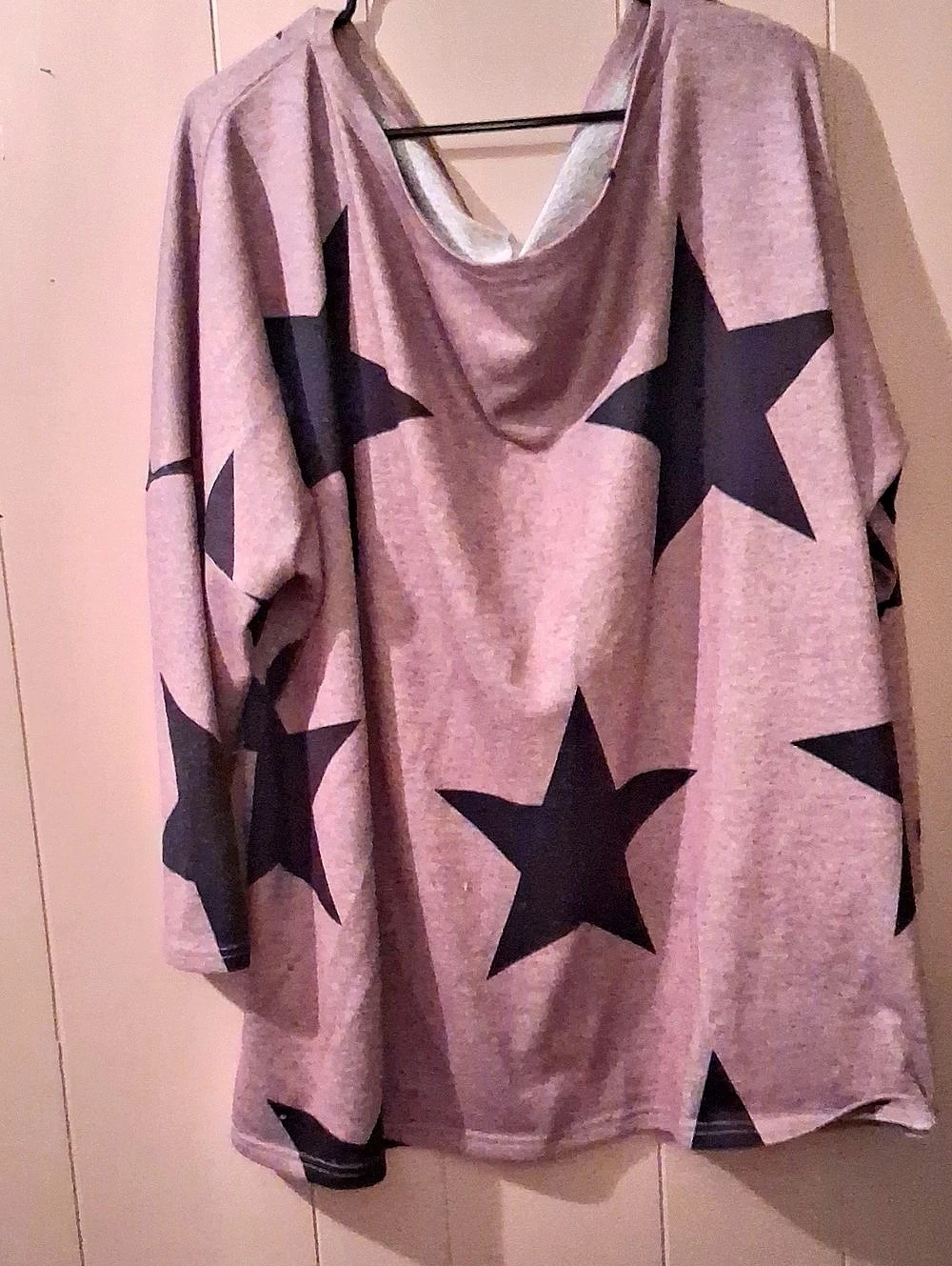 Women's Star Print Long Sleeve Top in Pink & Black